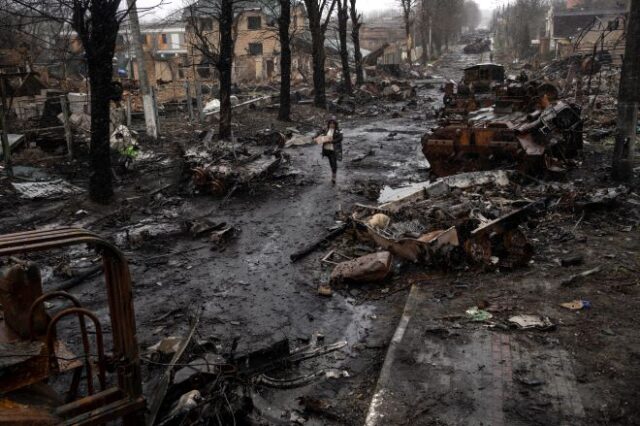 Πόλεμος στην Ουκρανία: Ισοπεδώθηκε το 90% της Μαριούπολης