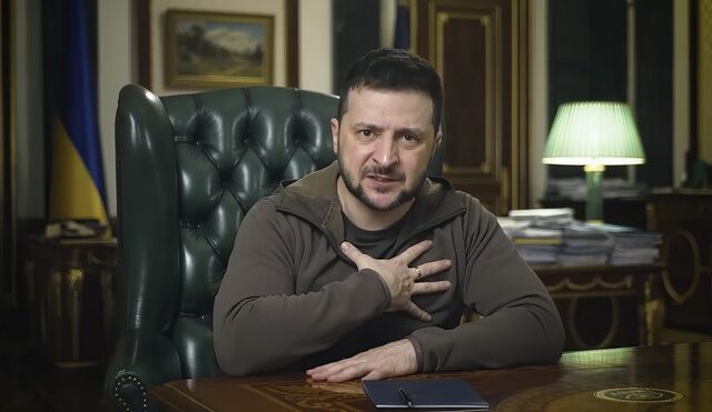 Ζελένσκι: “Δεν πιστεύω κανέναν μετά από αυτά που συμβαίνουν στην Ουκρανία”