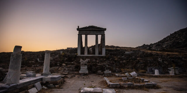 Μια συναυλία για τη κλιματική αλλαγή “ξαναζωντανεύει” το νησί της Δήλου