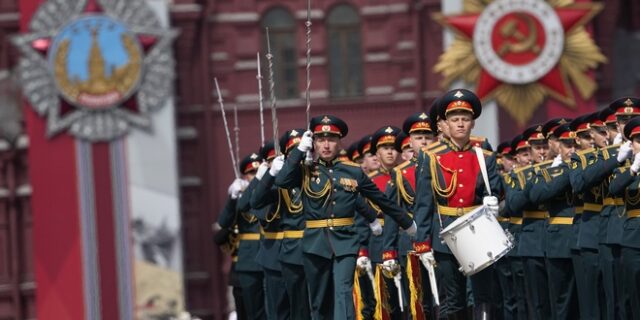 Βρετανία: “Η Ρωσία έχασε τον πόλεμο”