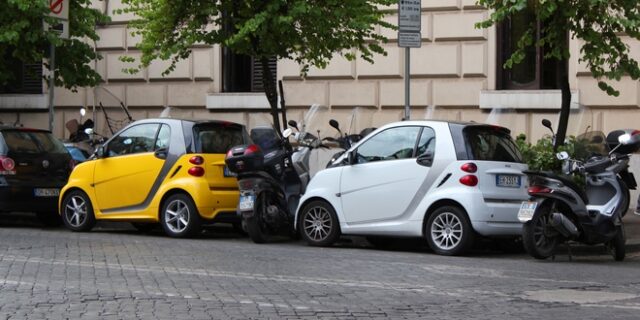 Νέα συμμορία που έκλεβε αυτοκίνητα μάρκας “SMART” και τα έκοβε για ανταλλακτικά