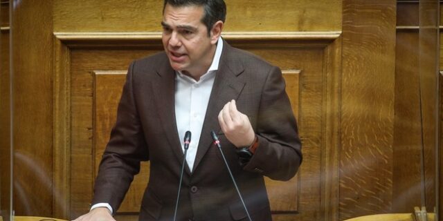 Τσίπρας για τα υπερ-κέρδη: “Σιγά μη φορολογήσει ο κ. Μητσοτάκης τους φίλους του”