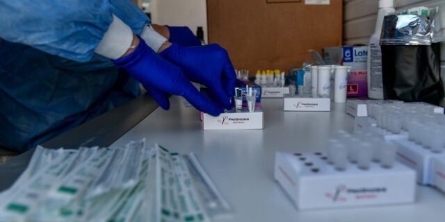 ΕΟΦ: Ανακαλεί πλαστό rapid test