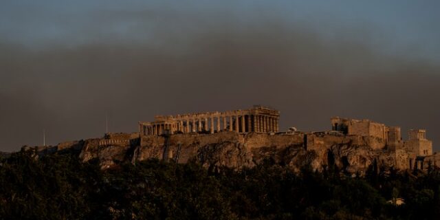 Τα διεθνή ΜΜΕ για την φωτιά στην Πεντέλη: “Δραματική η κατάσταση στην Ελλάδα”