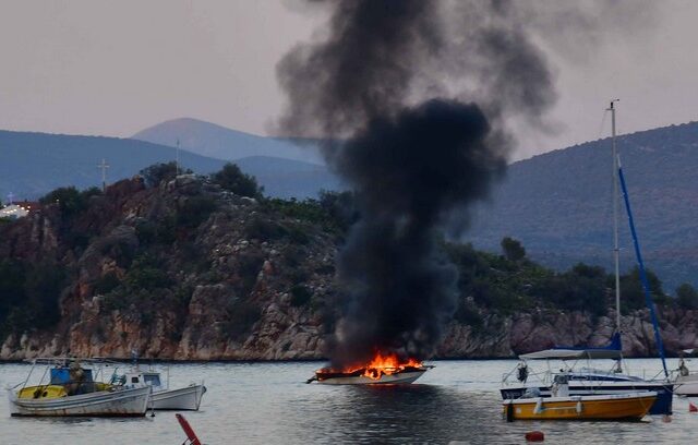 Άργος: Έκρηξη σε σκάφος στο Τολό – Δύο γυναίκες τραυματίες