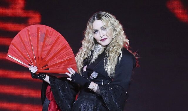 Madonna: Αντιδράσεις για τον “ξέφρενο” χορό της στο TikTok – “Πάλι μεθυσμένη είσαι;”