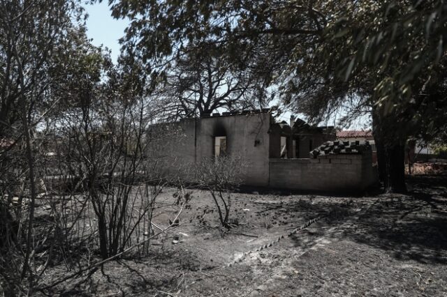 Φωτιά στην Πεντέλη: 39 σπίτια κρίθηκαν επικίνδυνα και 45 προσωρινά ακατάλληλα