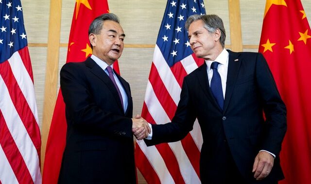 Συνάντηση των ΥΠΕΞ ΗΠΑ – Κίνας: Προειδοποιήσεις για Ταϊβάν και Ρωσία