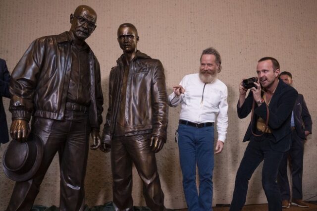 Breaking Bad: Ο Walter White και ο Jesse Pinkman έγιναν αγάλματα στην Αλμπουκέρκη
