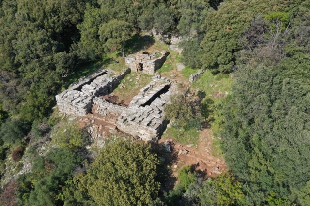 Τα αινιγματικά “σπίτια των δράκων”: Έρευνα ρίχνει φως στα δρακόσπιτα της Εύβοιας