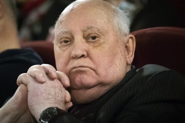 Γκορμπατσόφ: Το “αντίο” του Γιάνη Βαρουφάκη στον “απελευθερωτή του Ψυχρού Πολέμου”