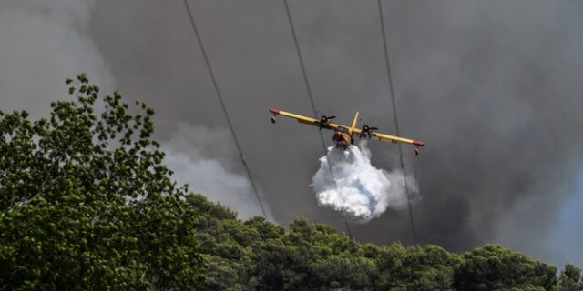 Μεγάλη φωτιά στην Πύλο – Εντολή εκκένωσης για το Μεσοχώρι