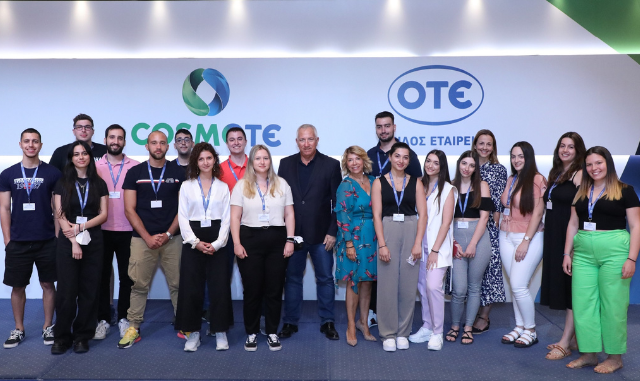 Εργασιακή εμπειρία στον Όμιλο ΟΤΕ και ανάπτυξη ψηφιακών δεξιοτήτων για είκοσι υπότροφους COSMOTE
