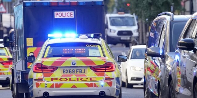 Βρετανία: Επίθεση με μαχαίρι σε δύο αστυνομικούς – Συνελήφθη ένας ύποπτος