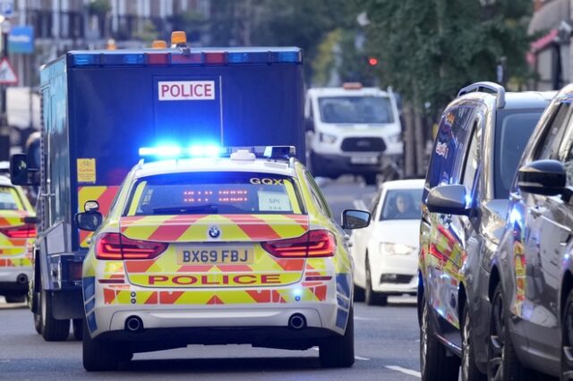 Βρετανία: Επίθεση με μαχαίρι σε δύο αστυνομικούς – Συνελήφθη ένας ύποπτος