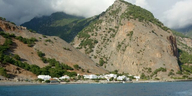 Κρήτη: Σε εξέλιξη επιχείρηση απεγκλωβισμού άνδρα στην Αγία Ρουμέλη Χανίων