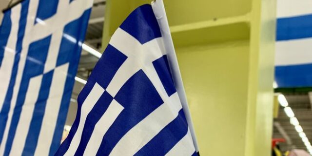 SOS από τα τμήματα ελληνικής γλώσσας στο Παρίσι: Μεγάλη έλλειψη εκπαιδευτικών