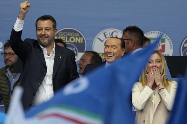 Ιταλία: Μπερλουσκόνι, Μελόνι και Σαλβίνι ετοιμάζουν τη νέα κυβέρνηση
