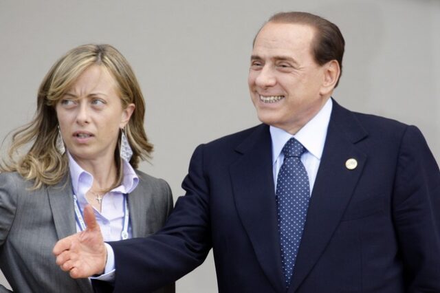 Ιταλία: Συνάντηση Μελόνι – Μπερλουσκόνι τη Δευτέρα για τη νέα κυβέρνηση