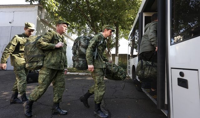 Λευκορωσία: Έφτασαν οι πρώτοι Ρώσοι στρατιώτες που θα συμμετάσχουν στην κοινή δύναμη