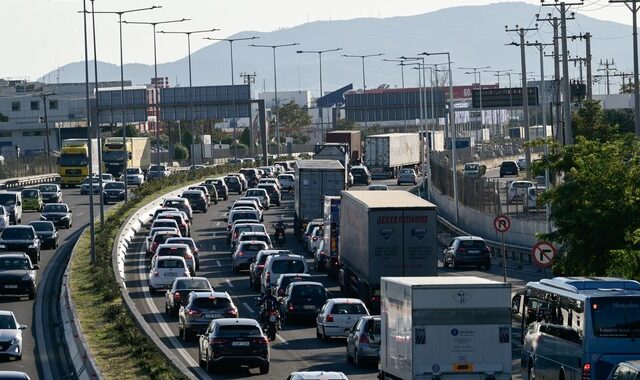 Κίνηση στους δρόμους: Απροσπέλαστος και σήμερα ο Κηφισός – LIVE ΧΑΡΤΗΣ