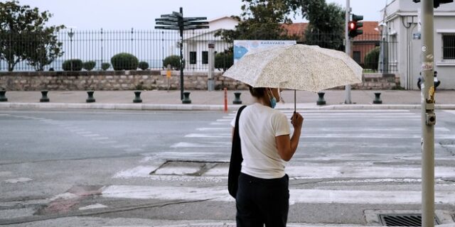 Καιρός: Αραιές νεφώσεις και τοπικές βροχές τη Δευτέρα