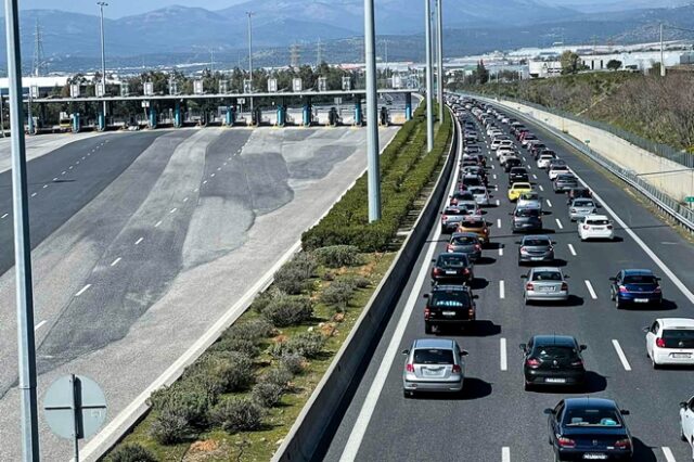 Σημαντική αύξηση στην κυκλοφορία της Αττικής Οδού