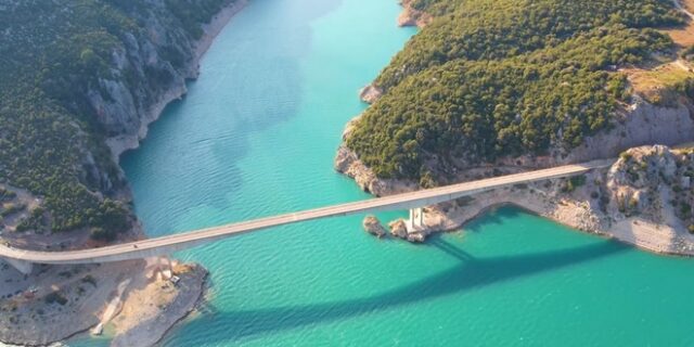 Λίμνη Κρεμαστών – Η μαγεία στα στενά του Αχελώου