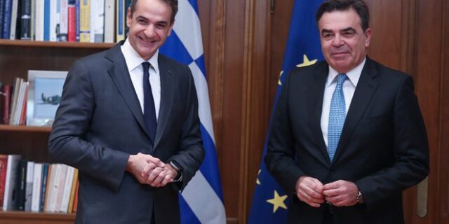 Μητσοτάκης: Κουβέντες του αέρα περί επαναδιαπραγμάτευσης του Ταμείου με ένα νόμο και με ένα άρθρο