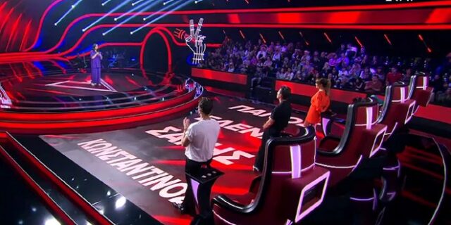 The Voice: “Ρεσιτάλ” των τεσσάρων coaches για να πάρουν στην ομάδα τους την Dodona