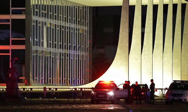 Βραζιλία: Οπαδός του Μπολσονάρο προσπάθησε να ανατινάξει βυτιοφόρο κοντά στο αεροδρόμιο