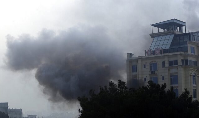 Αφγανιστάν: Έκρηξη και πυροβολισμοί σε ξενοδοχείο της Καμπούλ – Νεκροί τρεις από τους δράστες