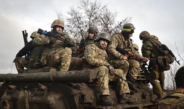 Η Ουκρανία έχασε 13.000 στρατιώτες από την έναρξη του πολέμου – Θολό τοπίο με τις απώλειες των Ρώσων