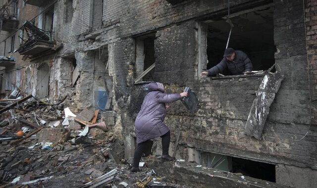 Ουκρανία: Αναφορές για πολλές εκρήξεις στο Κίεβο – Τουλάχιστον ένας νεκρός