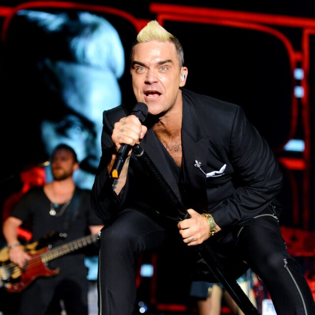 Robbie Williams – Έρχεται τον Οκτώβριο του 2025 στο Καλλιμάρμαρο