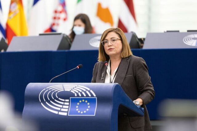 Μαρία Σπυράκη: Θα ζητήσω αναστολή της κομματικής μου ιδιότητας