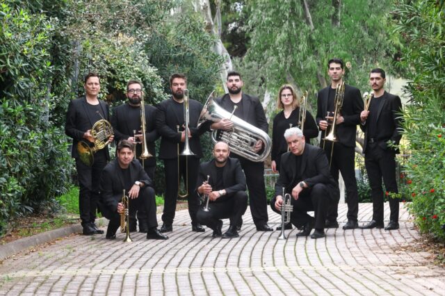 5 κομμάτια που θα ακούσουμε σ ‘αυτό το Christmas Brass για να μπούμε στο γιορτινό κλίμα των ημερών