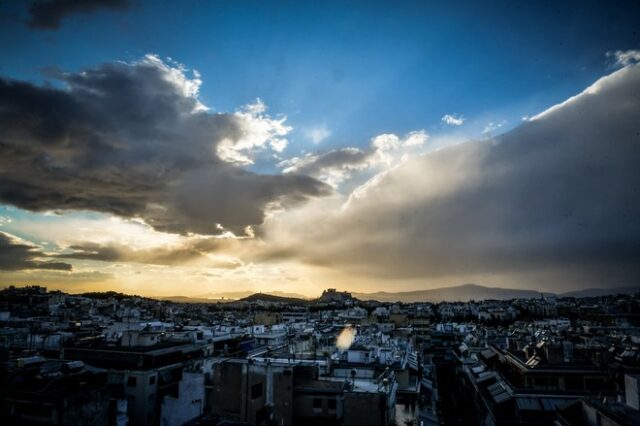 Καιρός Αθήνα: Περιορισμένη αστάθεια στα ορεινά