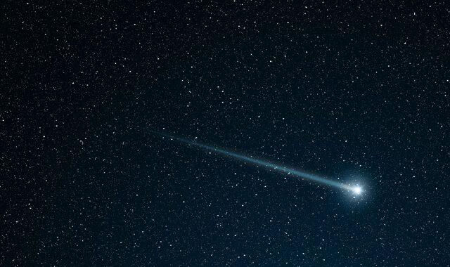 Κομήτης θα περάσει κοντά από την Γη τον Ιανουάριο – Μας είχε “επισκεφθεί” ξανά όταν ζούσαν οι… Νεάντερταλ
