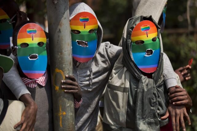 Κένυα: Κατακραυγή για τη δολοφονία ακτιβιστή της LGBTQ+ κοινότητας – Το πτώμα του βρέθηκε σε μεταλλικό κουτί