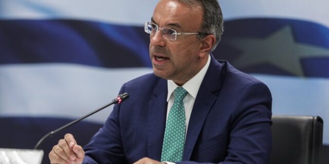 Σταϊκούρας: “Γενναιότητα στις αυξήσεις αλλά ρεαλισμός για τις αντοχές των επιχειρήσεων” – Το μήνυμα για τον κατώτατο μισθό