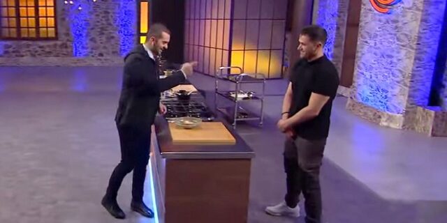 MasterChef 7: Απολαυστικός Κουτσόπουλος και επικό τρολάρισμα σε παίκτη που επαναλάμβανε τη λέξη “σεφ”