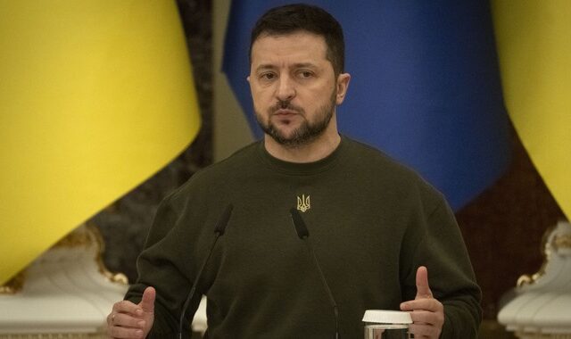 Ζελένσκι: Απέπεμψε ακόμα ένα υψηλόβαθμο στέλεχος των δυνάμεων ασφαλείας