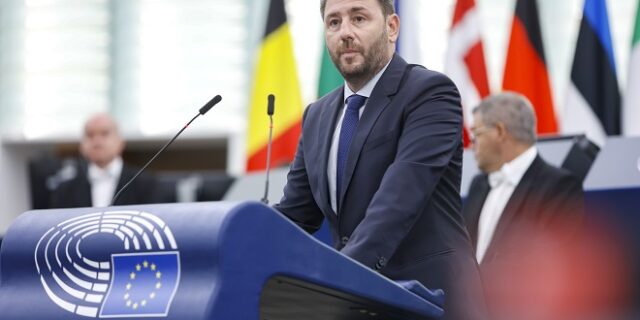 Εκλογές 2023: Παραιτείται από τη θέση του ευρωβουλευτή ο Νίκος Ανδρουλάκης