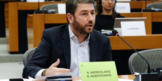 Ανδρουλάκης στην Pega: “Στόχος της κυβέρνησης Μητσοτάκη, η συγκάλυψη του παρακράτους που η ίδια δημιούργησε”