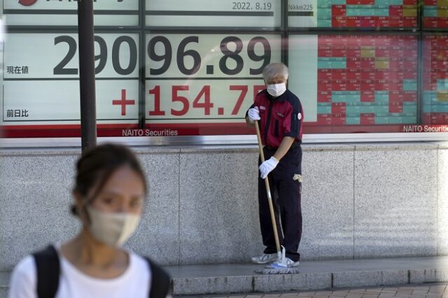 Στην τρίτη μεγαλύτερη οικονομία του κόσμου οι μισθοί έχουν να αυξηθούν 30 χρόνια