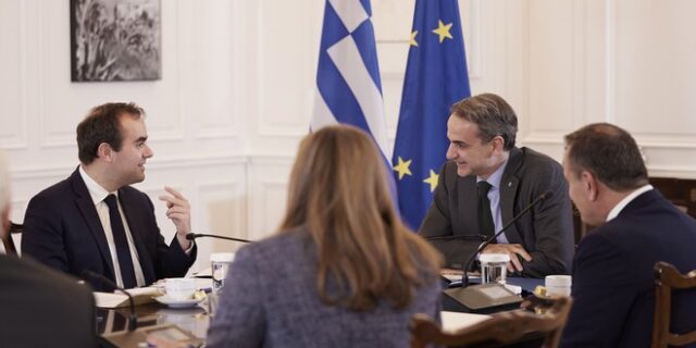 Συνάντηση Μητσοτάκη με τον Γάλλο υπουργό Άμυνας – Στο επίκεντρο η ελληνογαλλική αμυντική συνεργασία