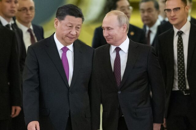 Σι Τζινπίνγκ: Έφτασε στη Μόσχα ο Κινέζος πρόεδρος – Ο πόλεμος στην Ουκρανία στο επίκεντρο
