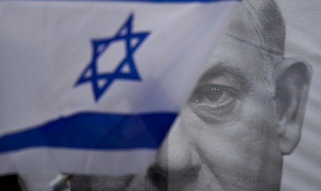 Ισραήλ: Ο Νετανιάχου εγκαταλείπει το πιο αμφιλεγόμενο άρθρο της δικαστικής μεταρρύθμισης – Αναζητά “μέση λύση”
