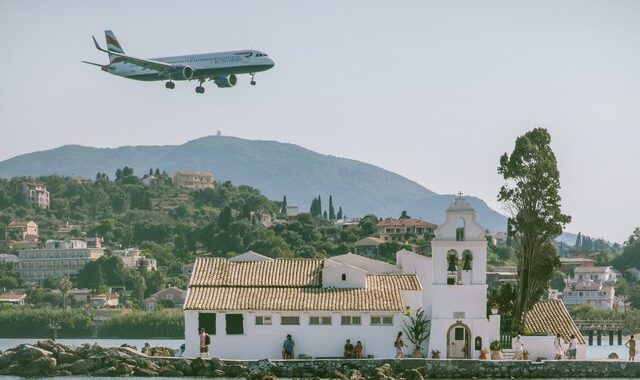 Κέρκυρα: Με 10 πτήσεις εξωτερικού η σημερινή έναρξη της τουριστικής περιόδου